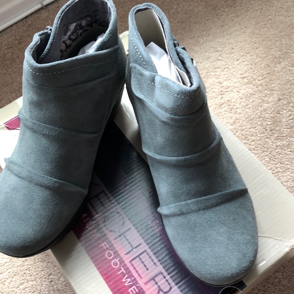 Skechers Shoes - Skechers ruched suede wedge boots size 7.5